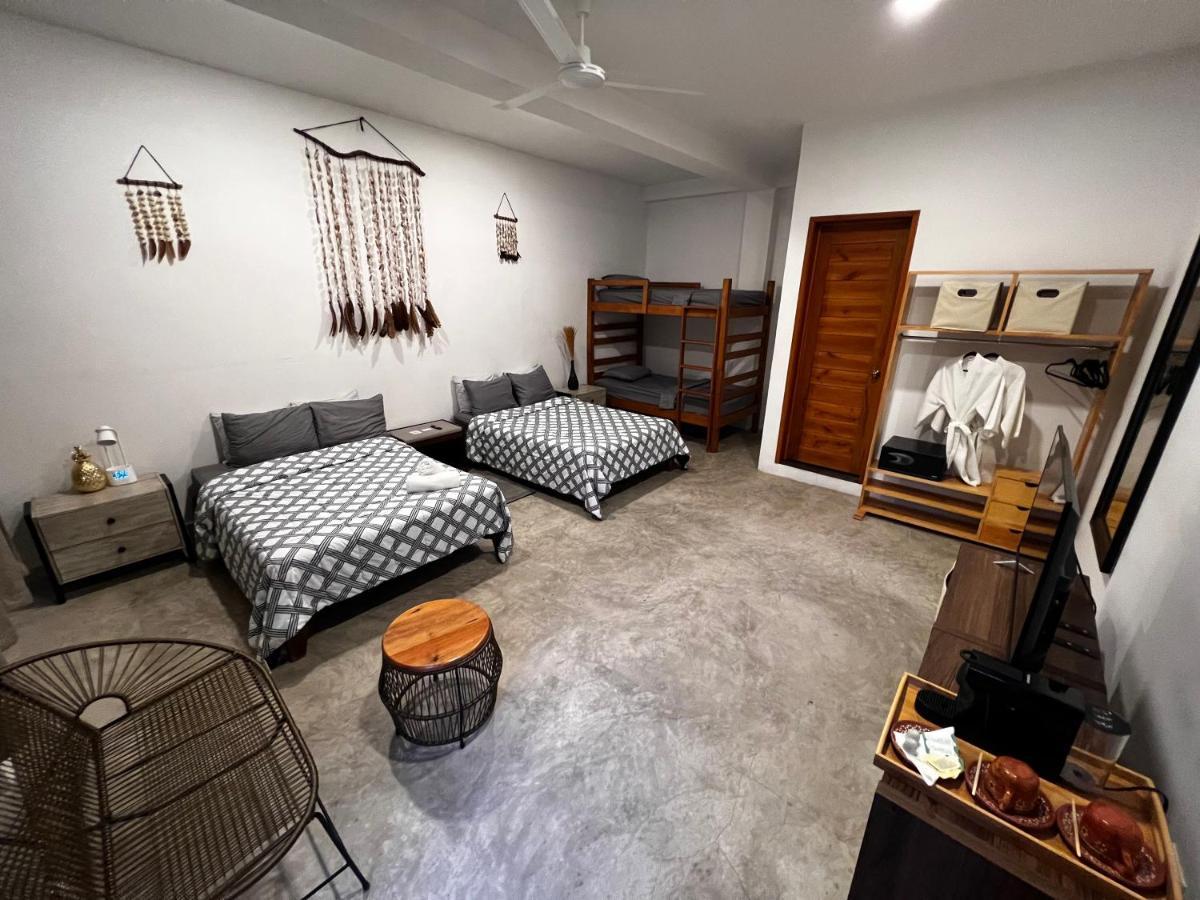 Hostal Del Jaguar Тулум Екстериор снимка