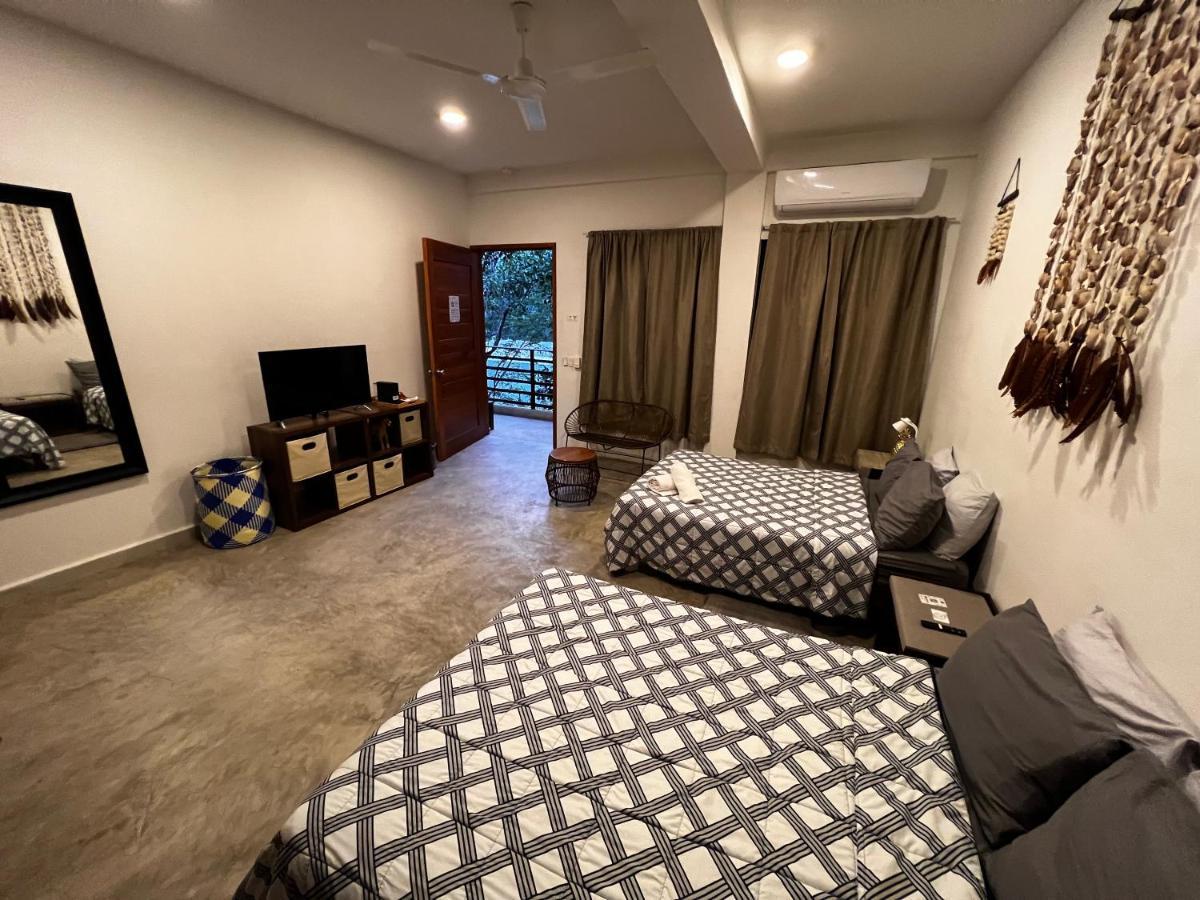 Hostal Del Jaguar Тулум Екстериор снимка